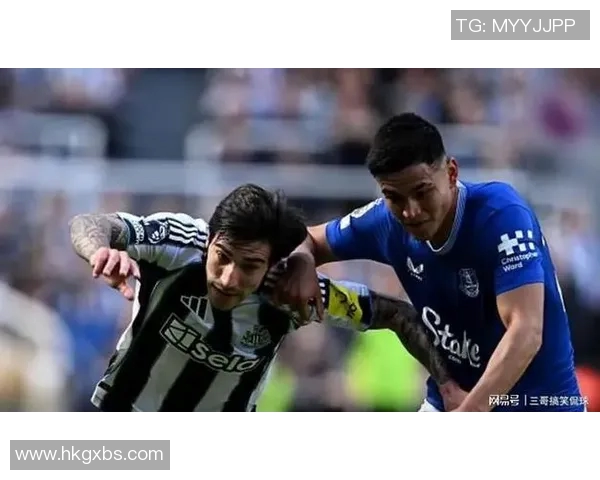 曼联主场迎战维拉争夺英超积分榜关键战役 曼联主场迎战维拉争夺英超积分榜关键战役